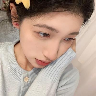 卫城记